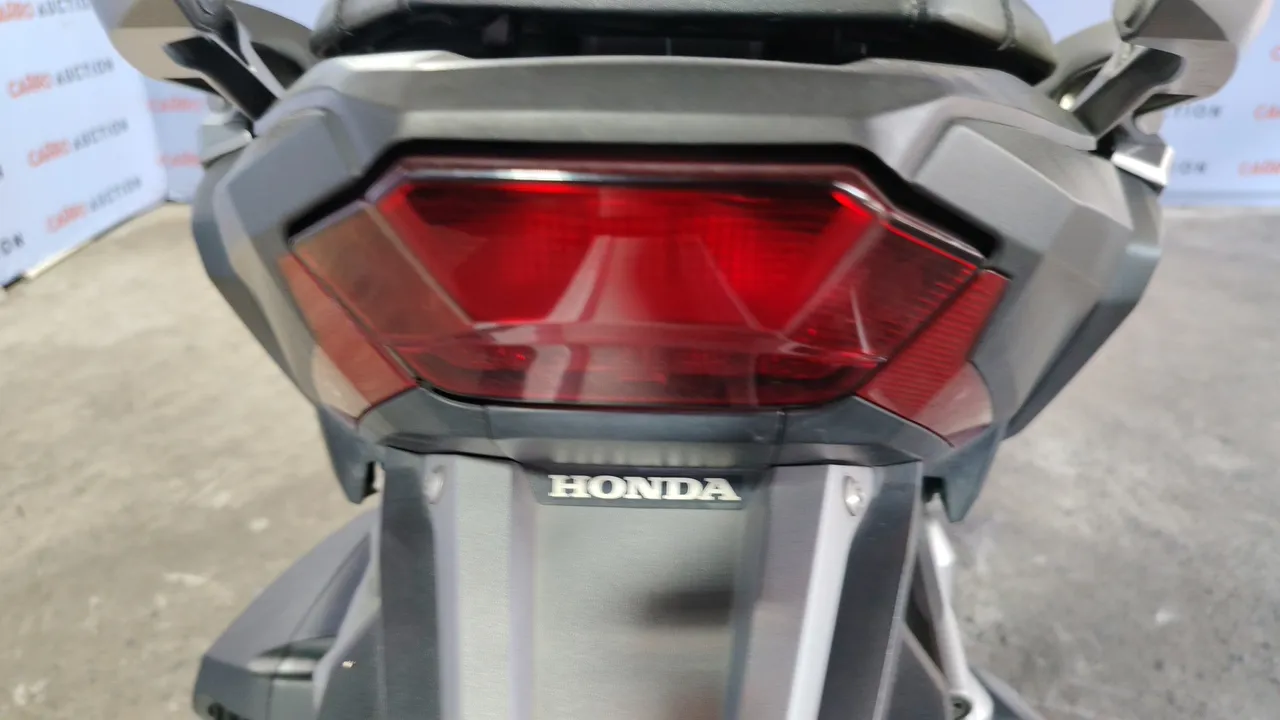 2022 Honda ADV 350 – Exterior
