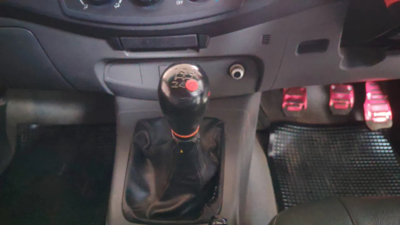 2013 Toyota Hilux Vigo – Exterior
