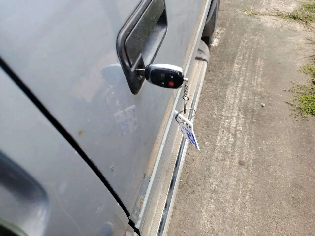 2001 Isuzu Dragon – Exterior