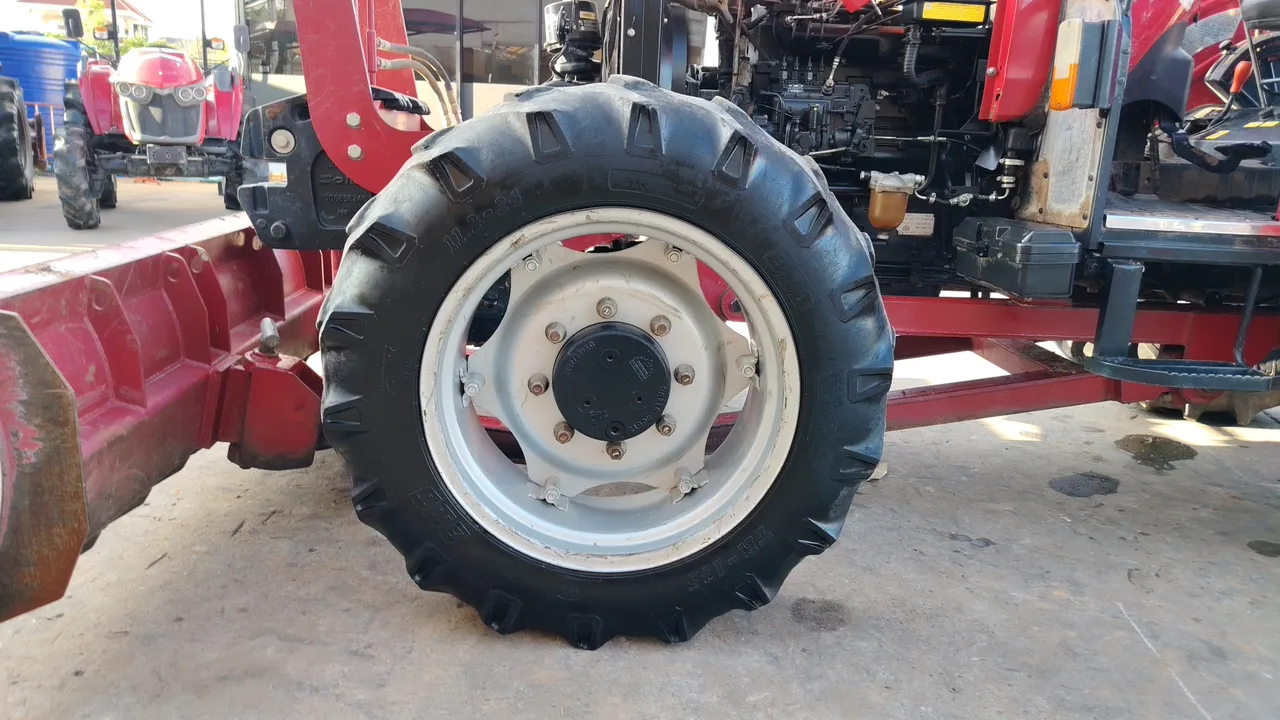 2023 Solis WT-75-4WD – Wheel