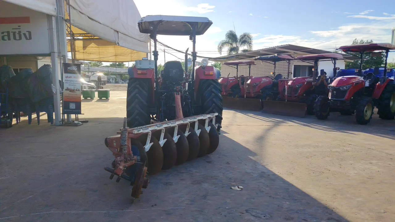 2023 Solis WT-75-4WD – Back