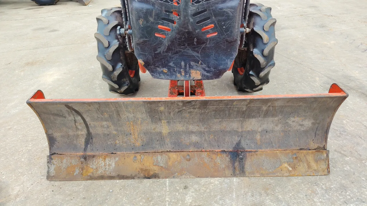 2020 Kubota L4018DT – Exterior