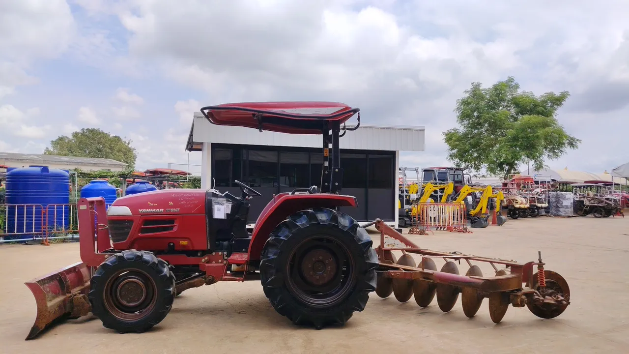 2020 Yanmar EF514T – Exterior