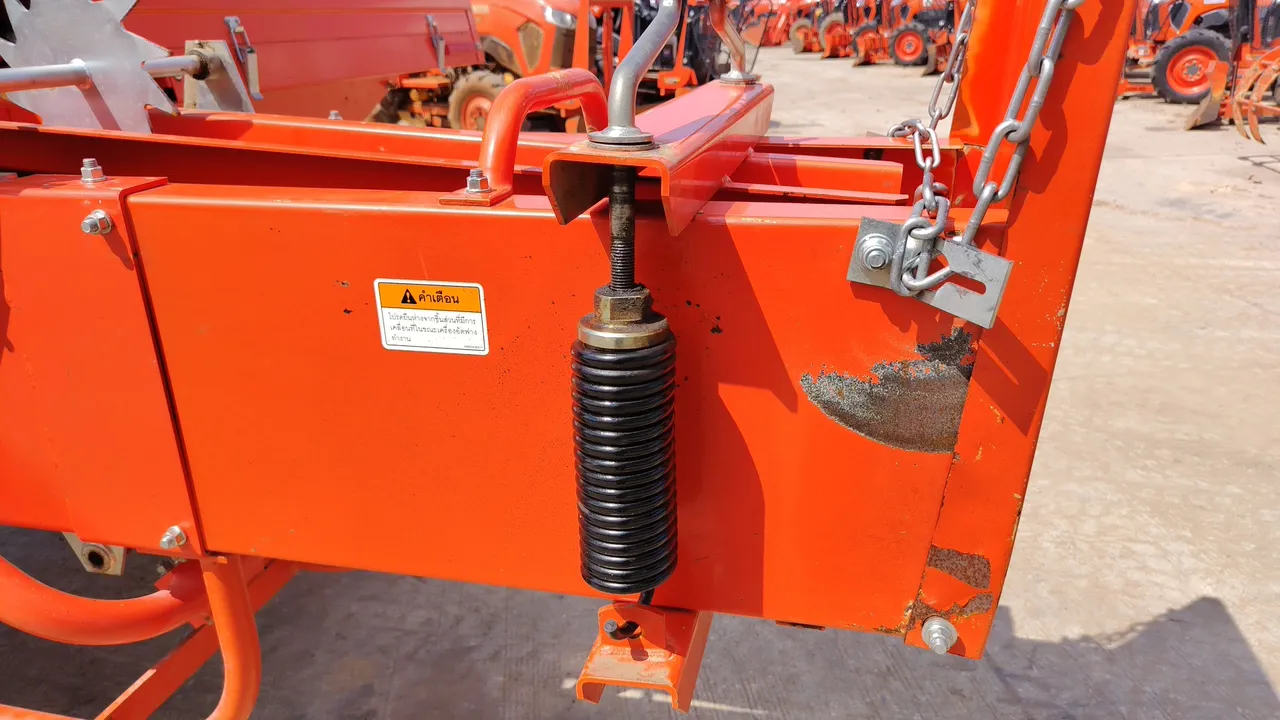 Kubota HB135 – Exterior