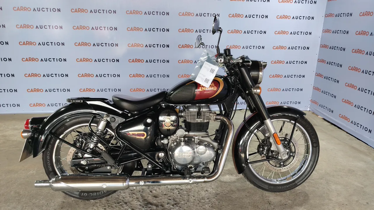 2024 Enfield Classic 350 – Exterior