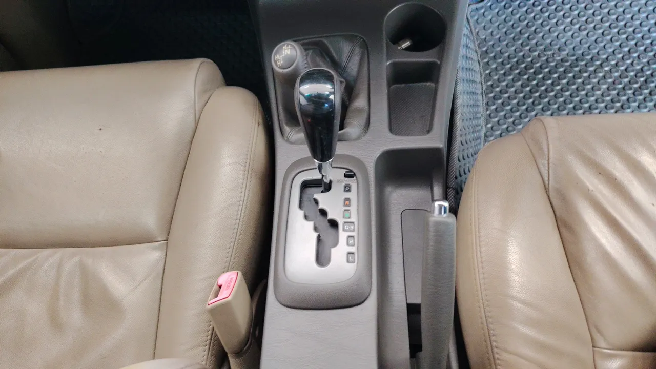 2012 Toyota Fortuner – Exterior