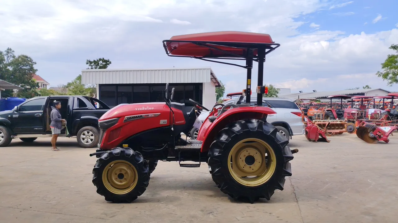 2021 Yanmar YM351A – Exterior