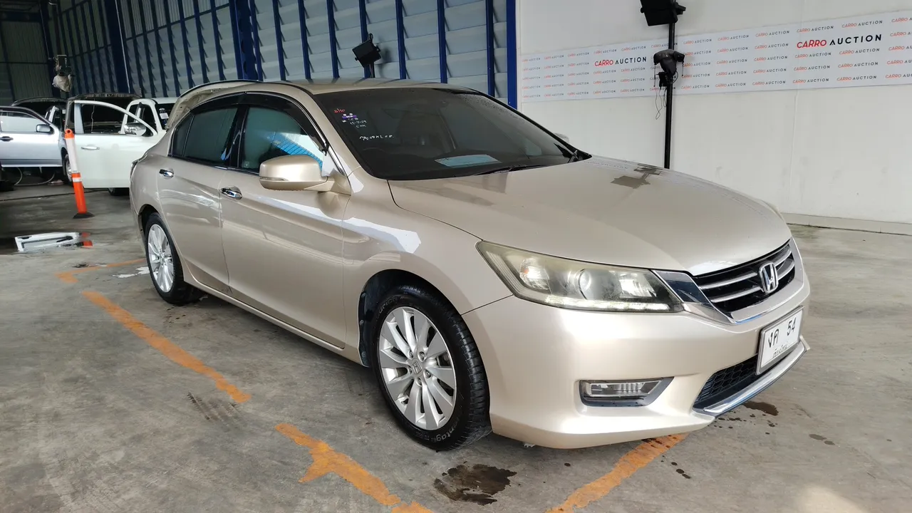 2013 Honda Accord – Exterior