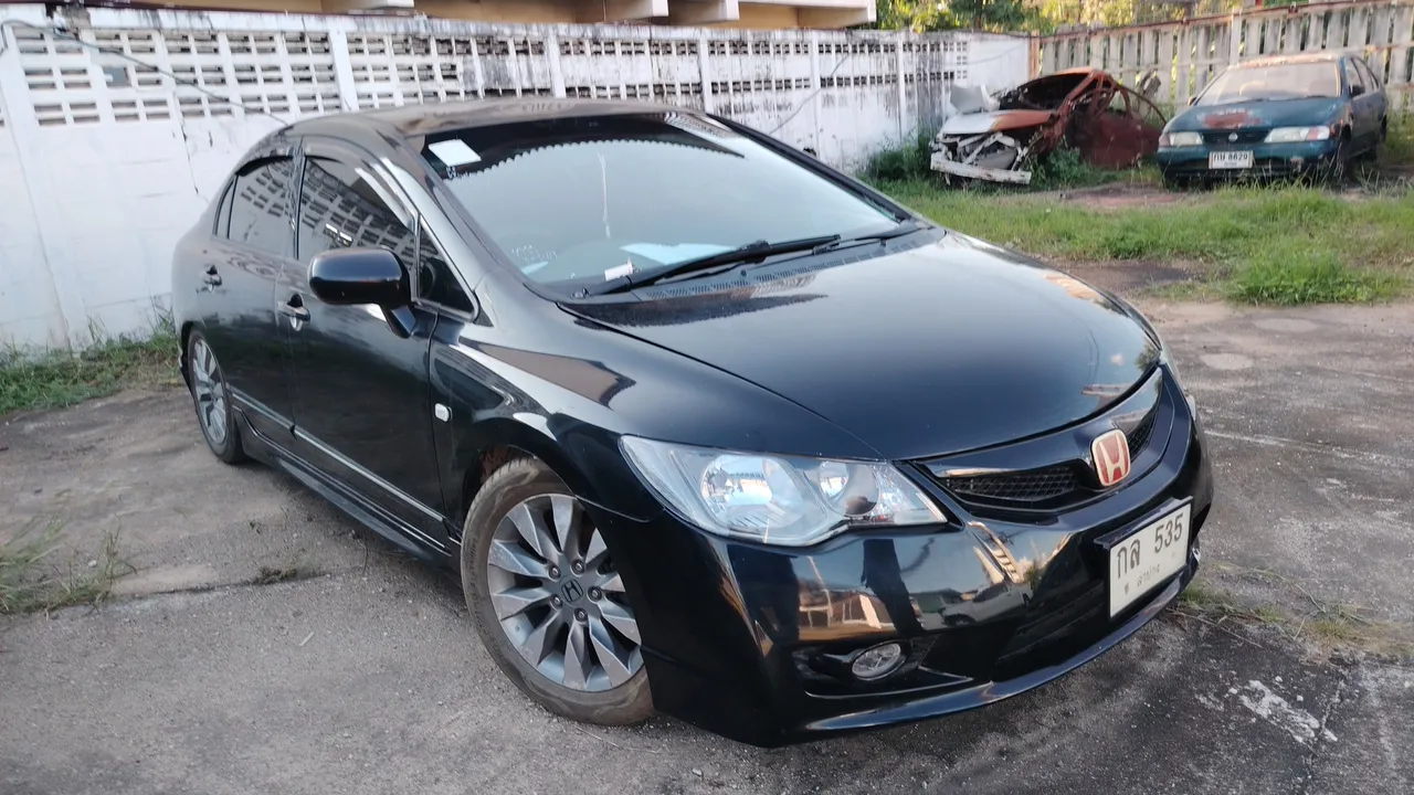 2009 Honda Civic – Exterior