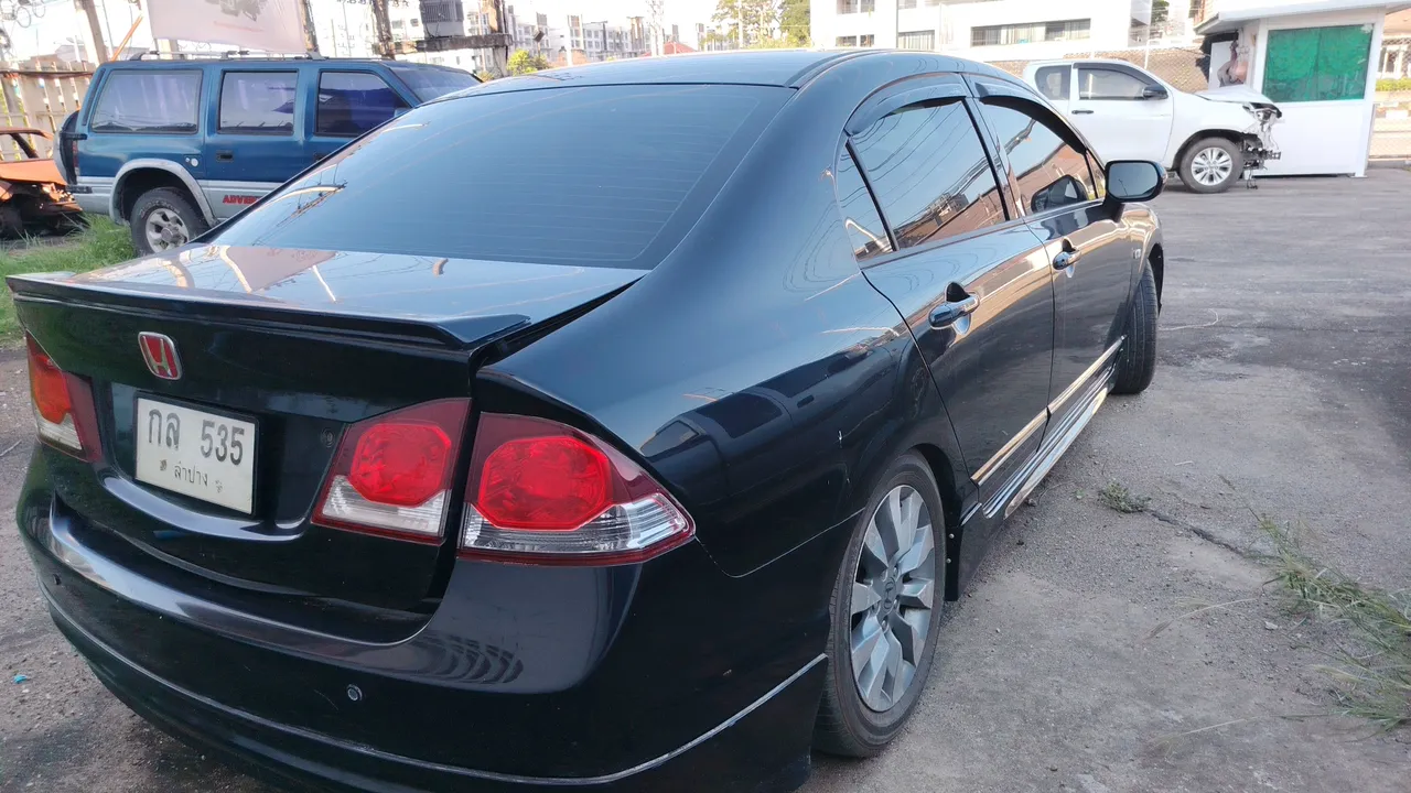 2009 Honda Civic – Exterior