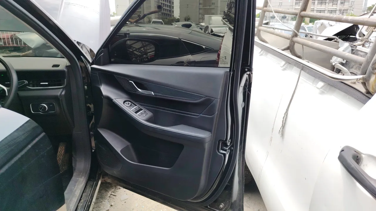 2025 Jaecoo 5 EV – Front
