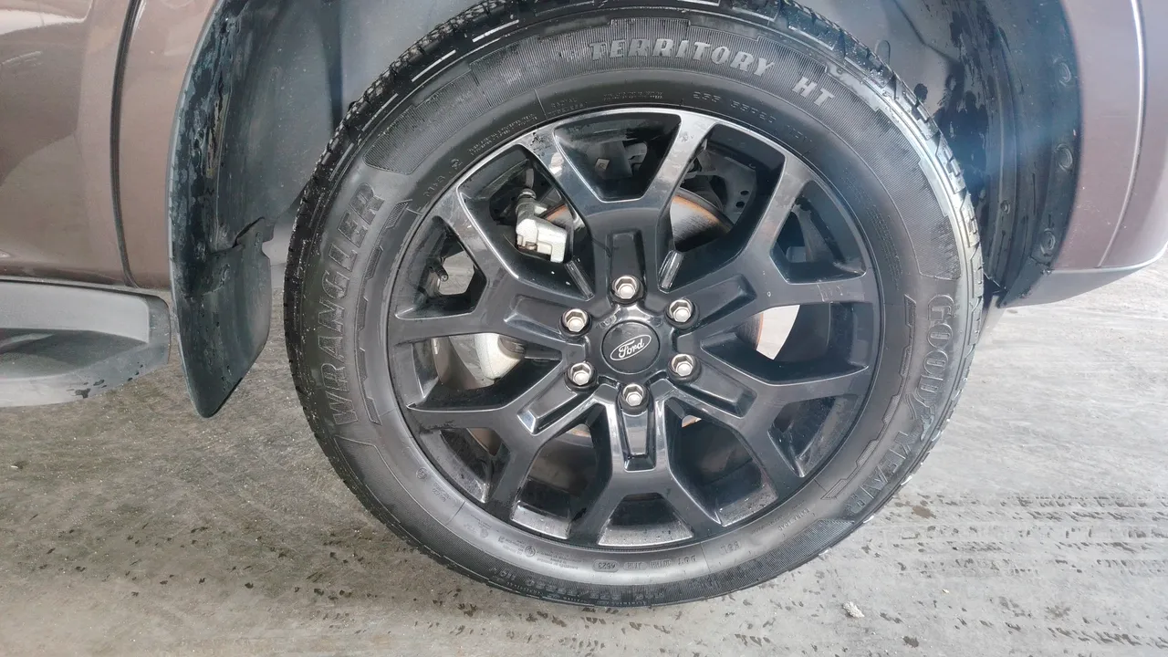 2023 Ford Everest – Exterior