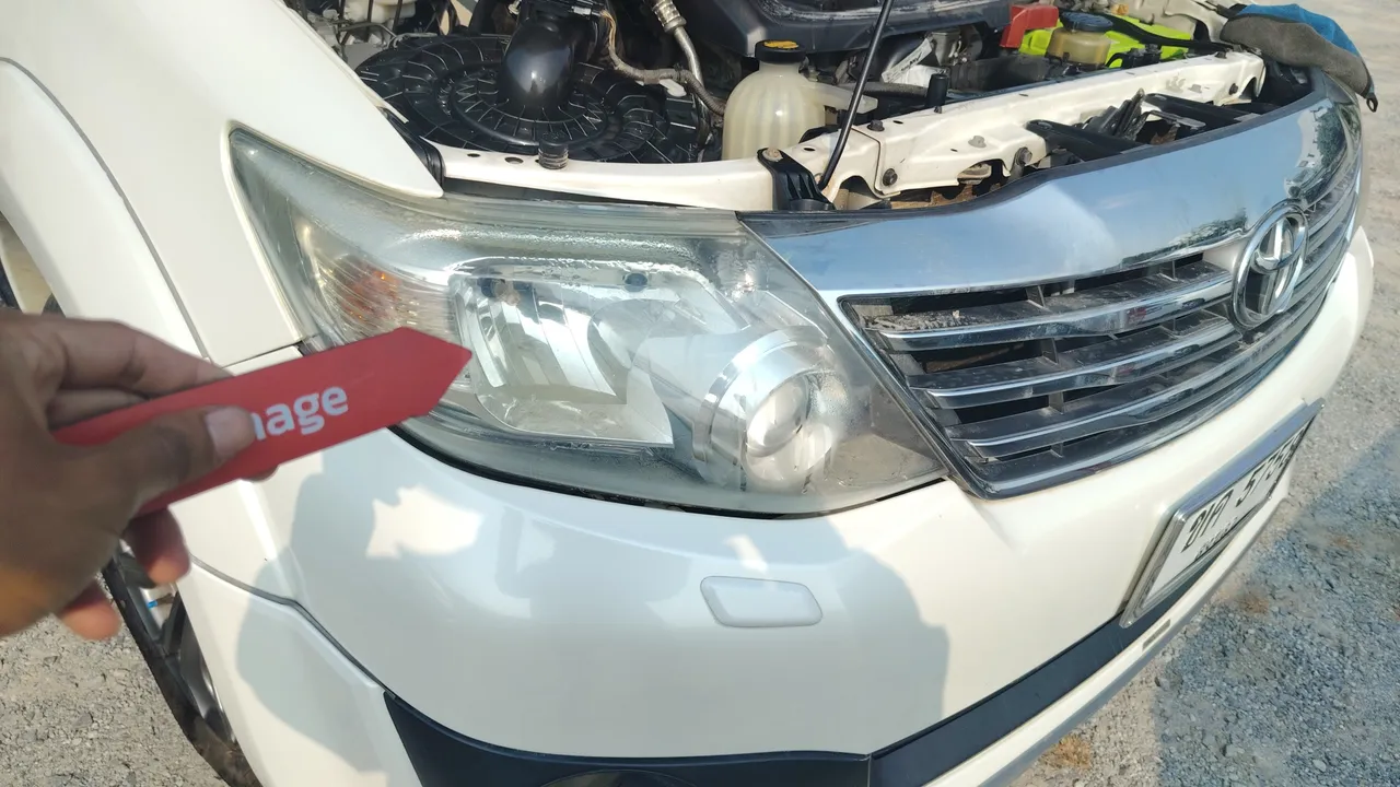 2012 Toyota Fortuner – Exterior