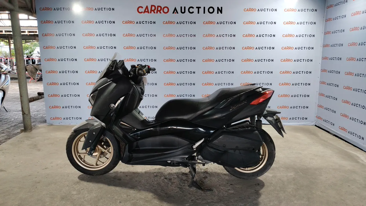 2020 Yamaha X-Max – Exterior