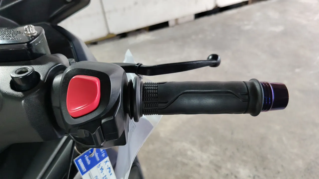 2023 Yamaha X-Max – Exterior