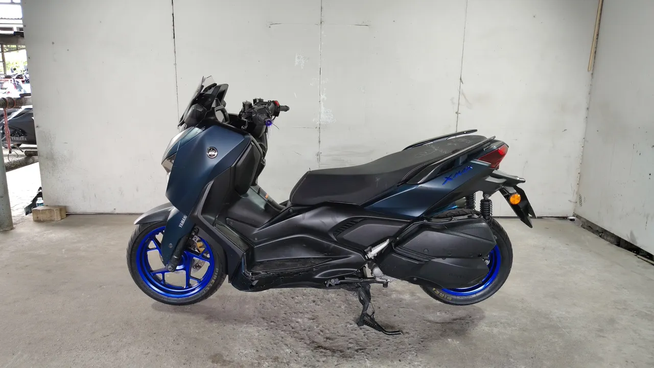 2023 Yamaha X-Max – Exterior