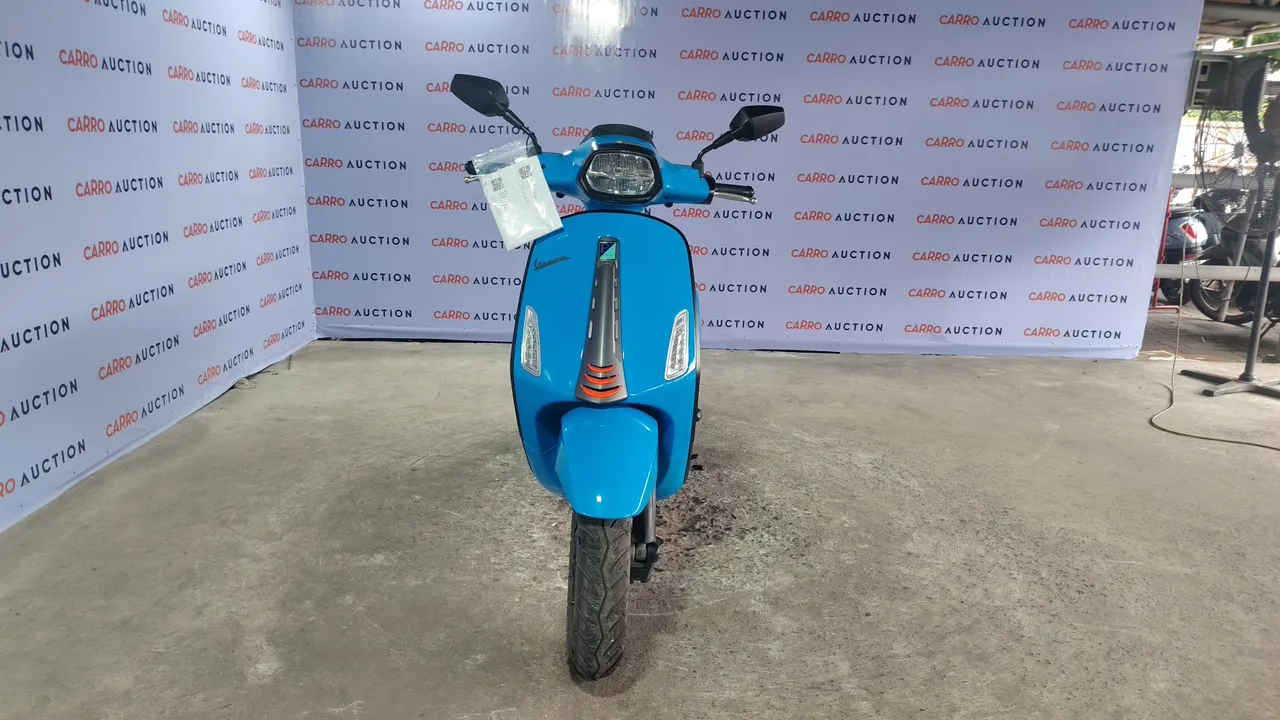 2024 Vespa Sprint – Exterior