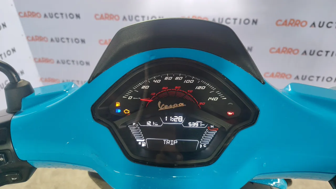 2024 Vespa Sprint – Exterior