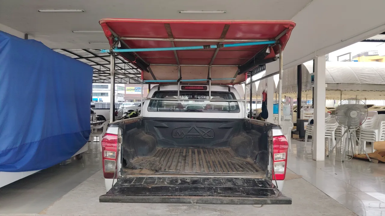 2015 Isuzu D-Max – Exterior