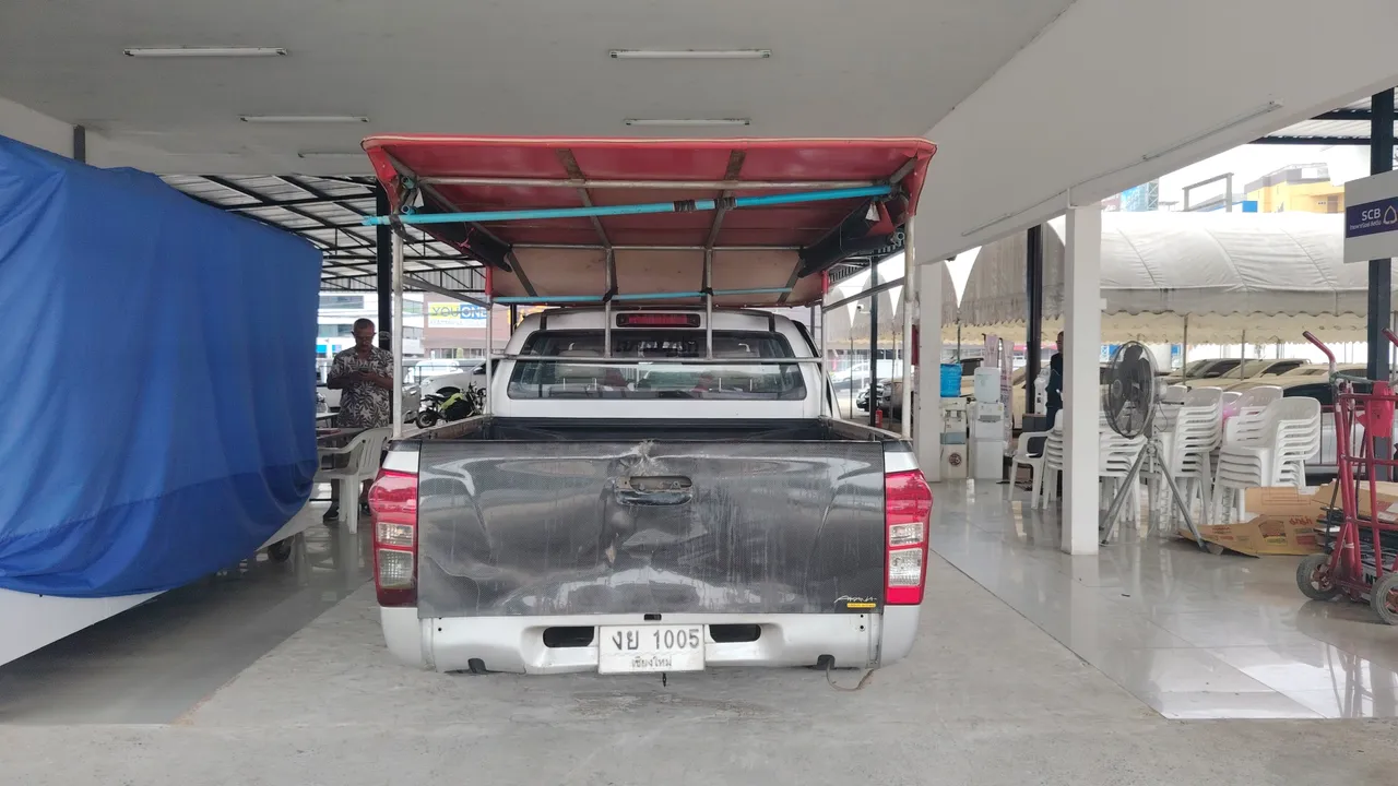 2015 Isuzu D-Max – Exterior