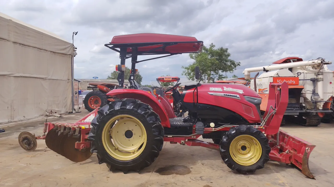 2024 Yanmar YM358R – Side
