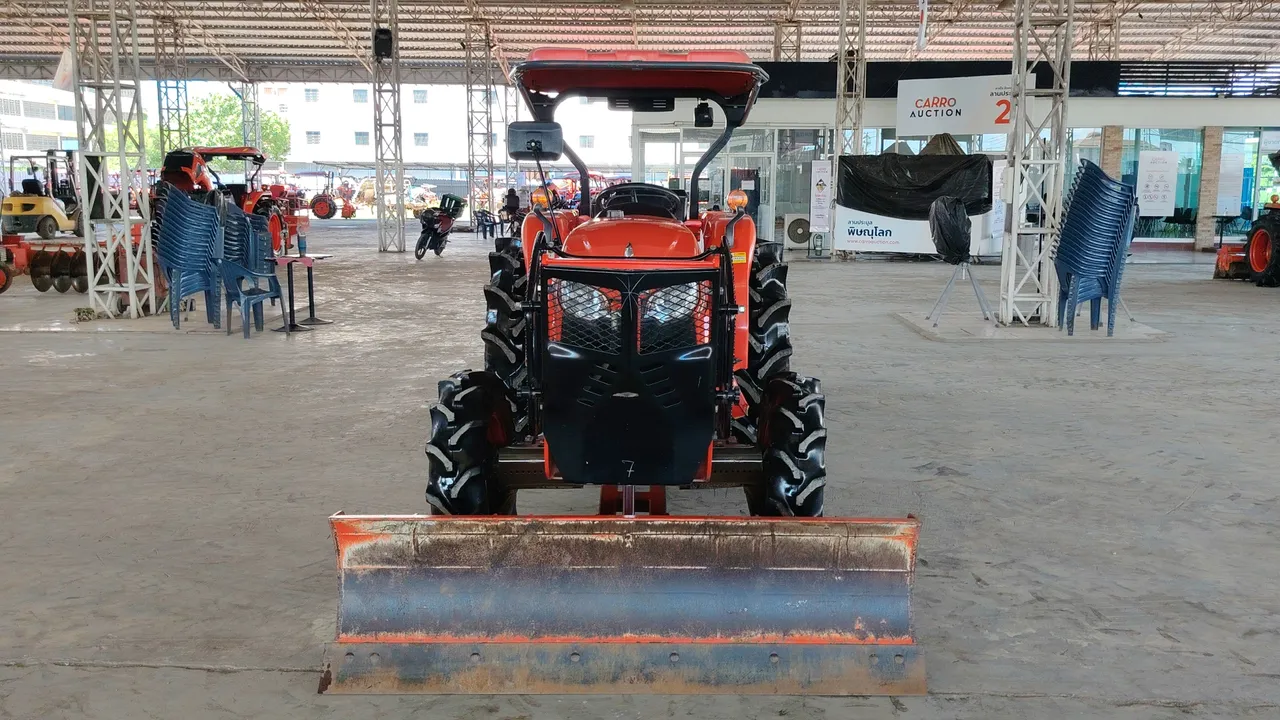Kubota L5018SP – Exterior