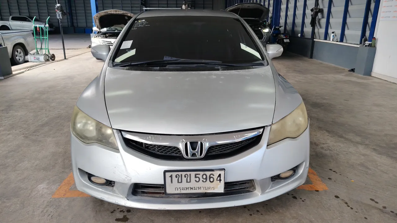 2011 Honda Civic – Exterior