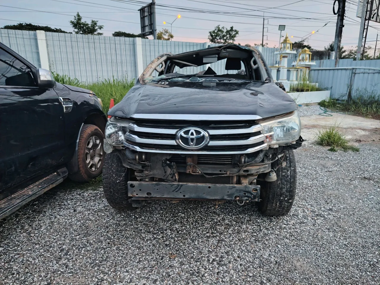 2015 Toyota Hilux Revo – Exterior