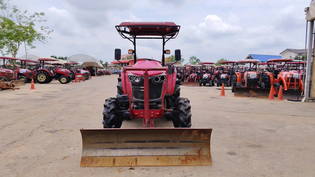 2022 Yanmar YM351R – Exterior