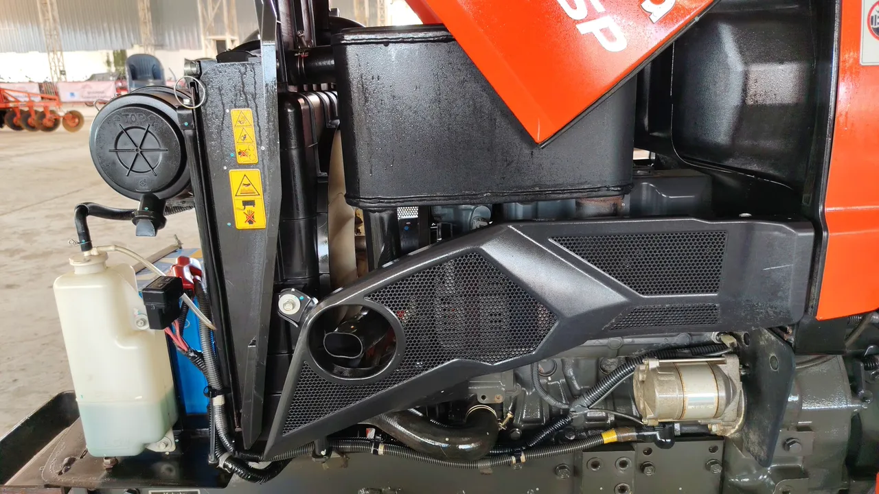2022 Kubota L3218SP – Exterior