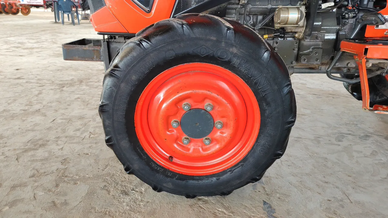 2022 Kubota L3218SP – Exterior