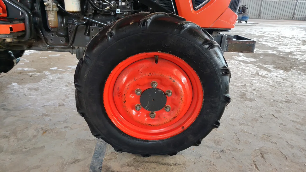 2022 Kubota L3218SP – Exterior