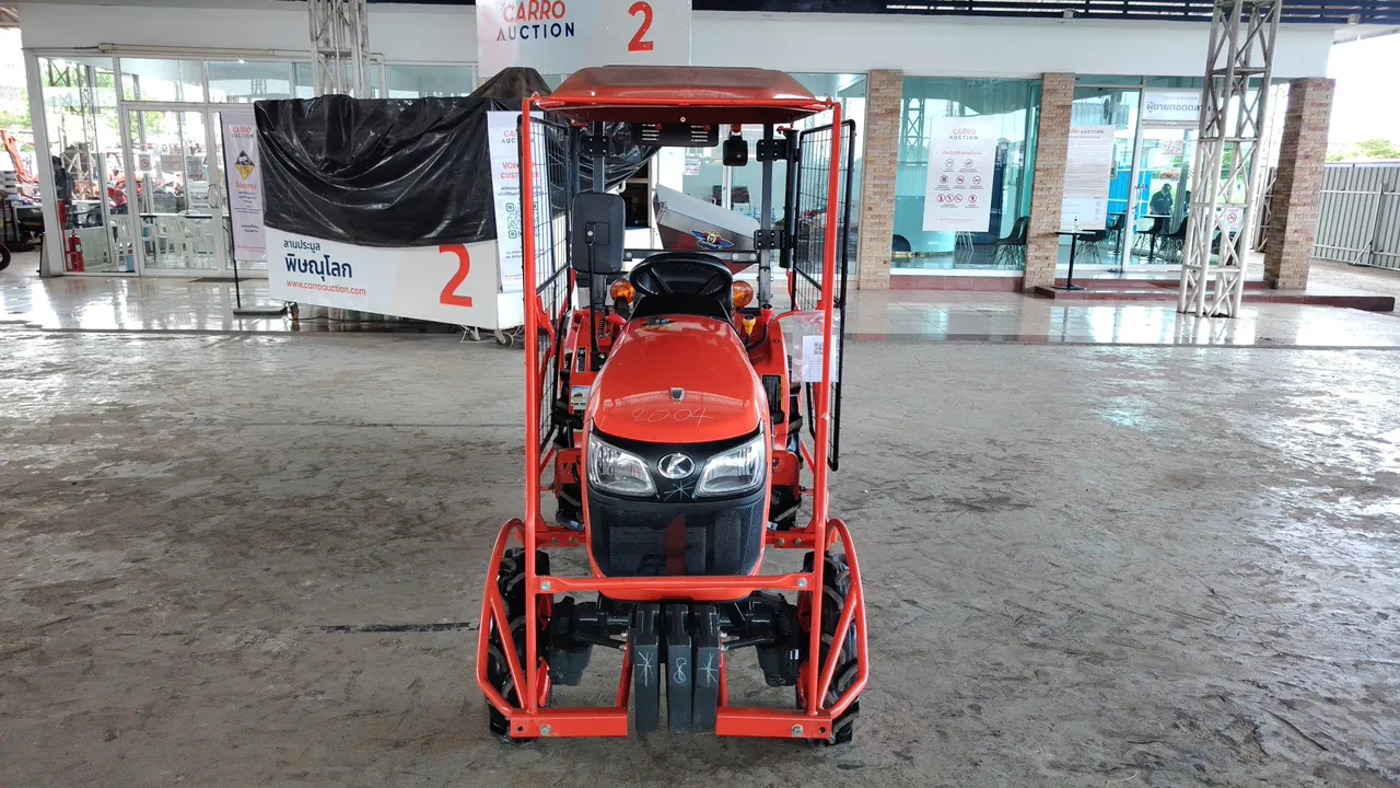 2024 Kubota B2140SN-B – Front