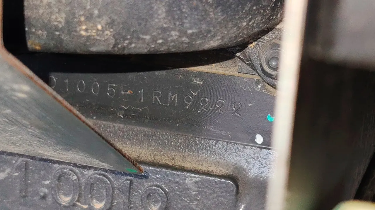 2024 Kubota B2140SN-B – Engine