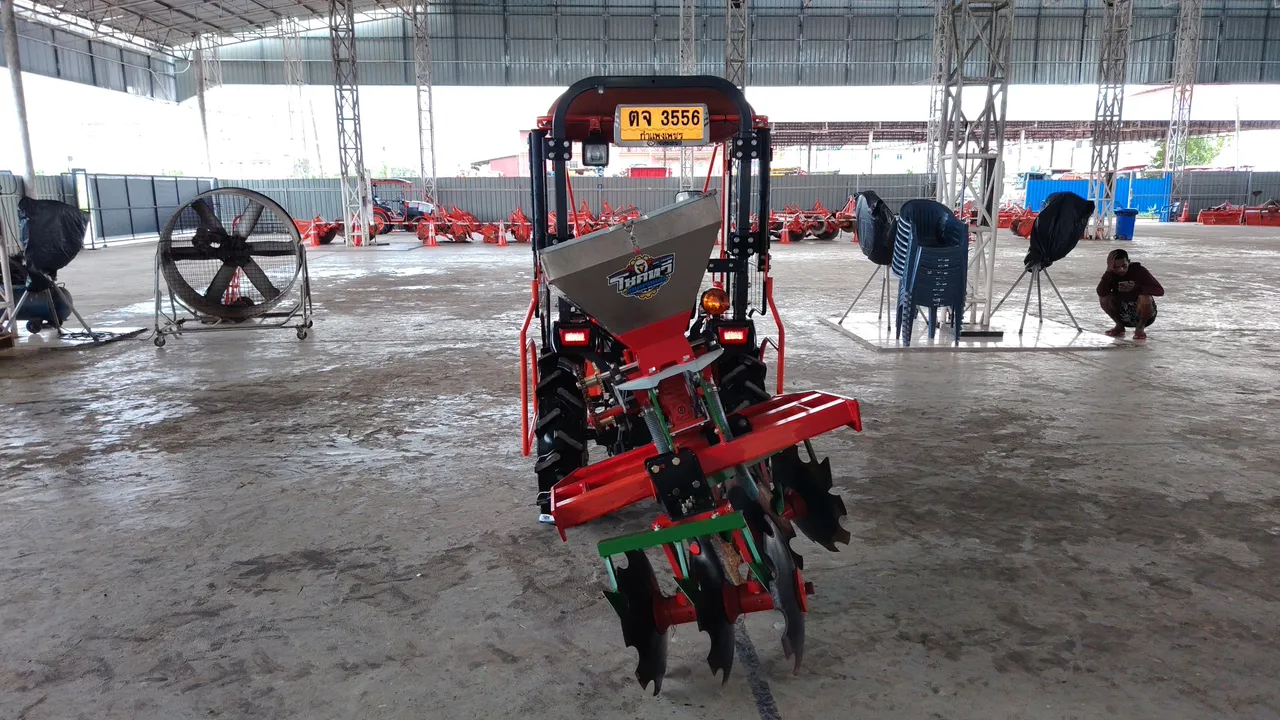 2024 Kubota B2140SN-B – Back