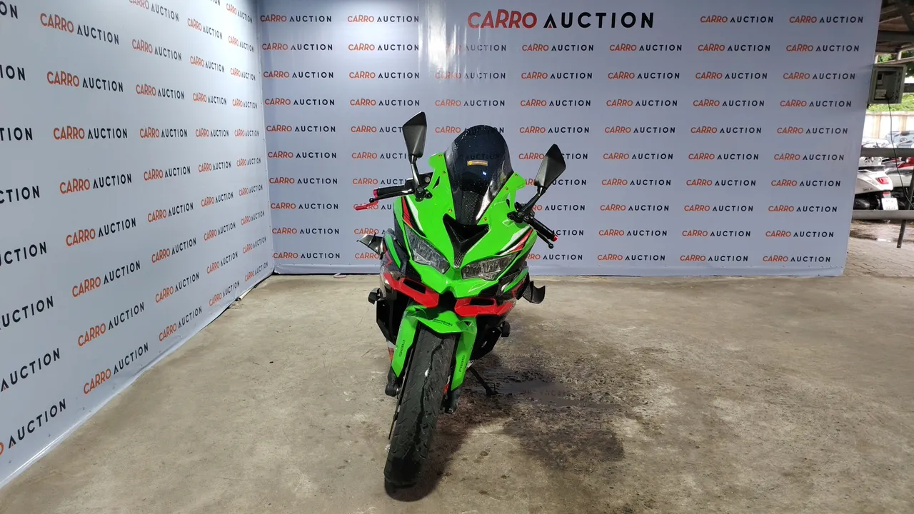 2021 Kawasaki Ninja ZX-25R – Exterior
