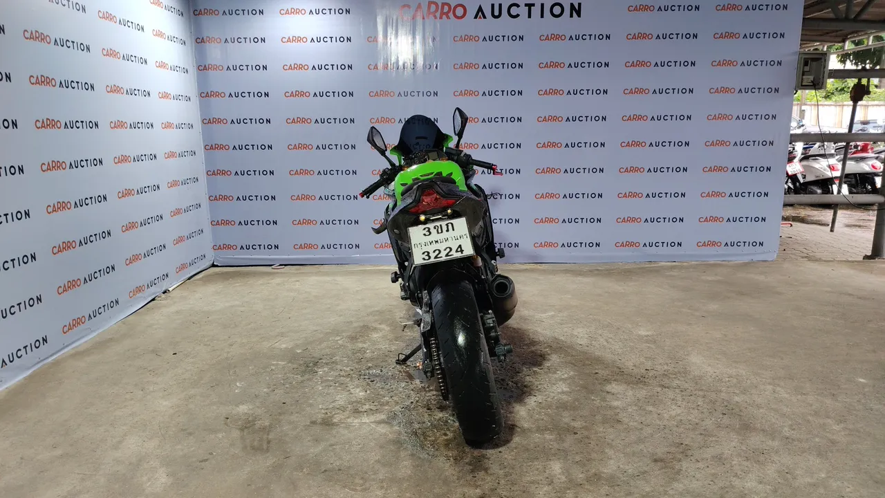 2021 Kawasaki Ninja ZX-25R – Exterior