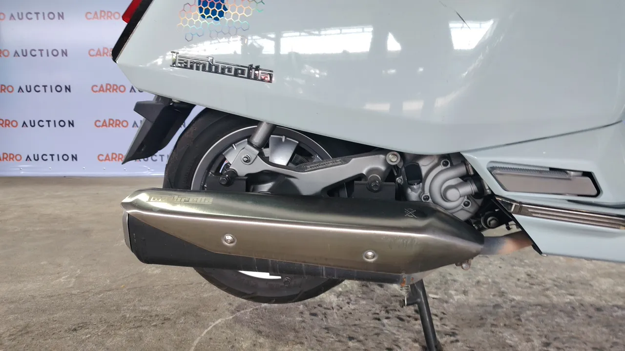 2023 Lambretta X300 – Wheel
