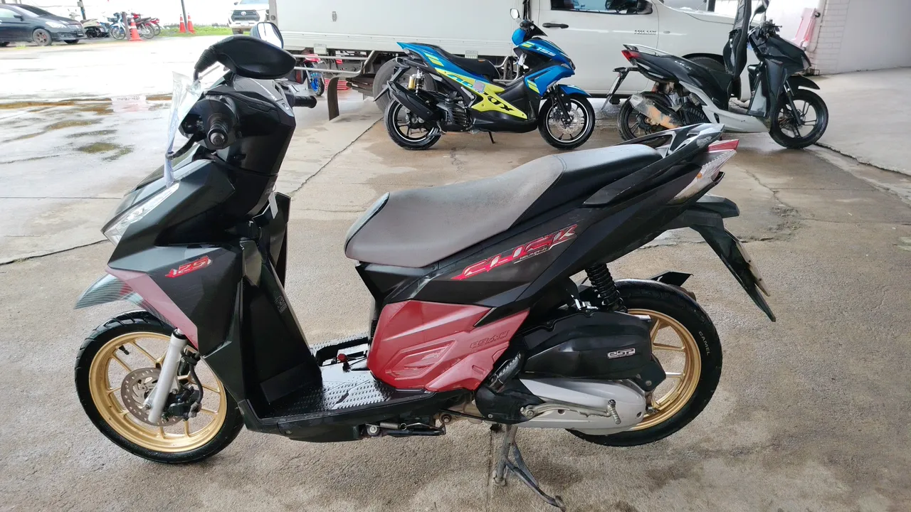 2018 Honda Click – Exterior