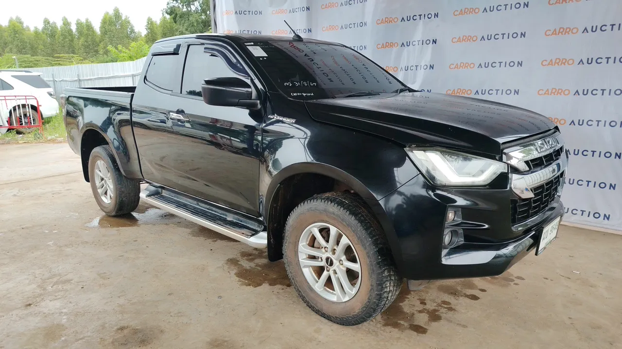 2019 Isuzu D-Max – Front