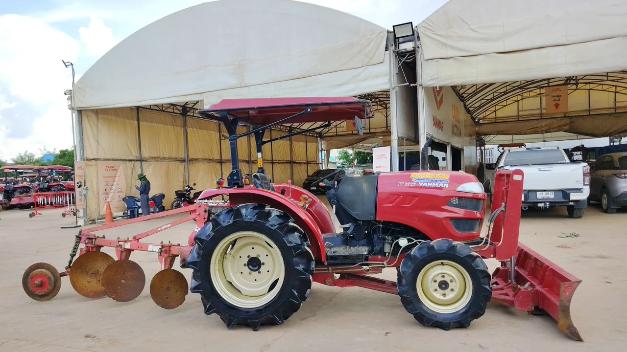 2020 Yanmar EF393T – Exterior