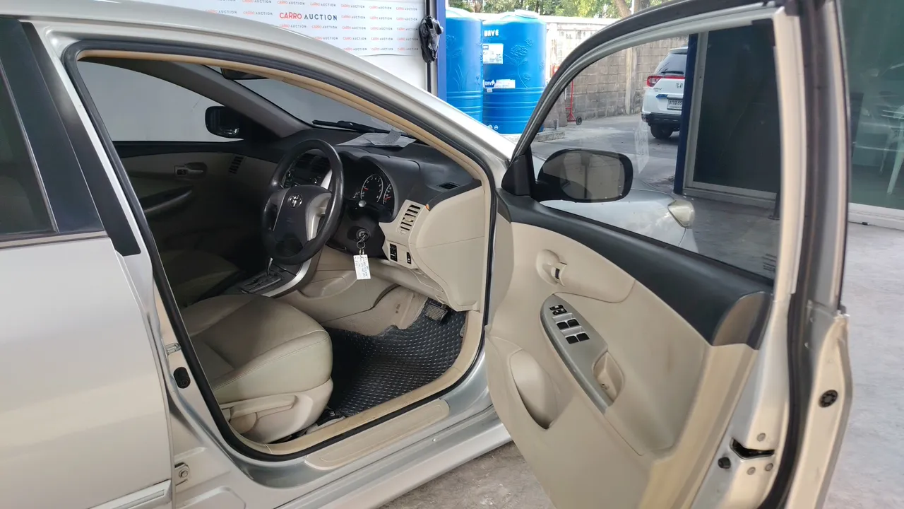 2013 Toyota Corolla Altis – Exterior