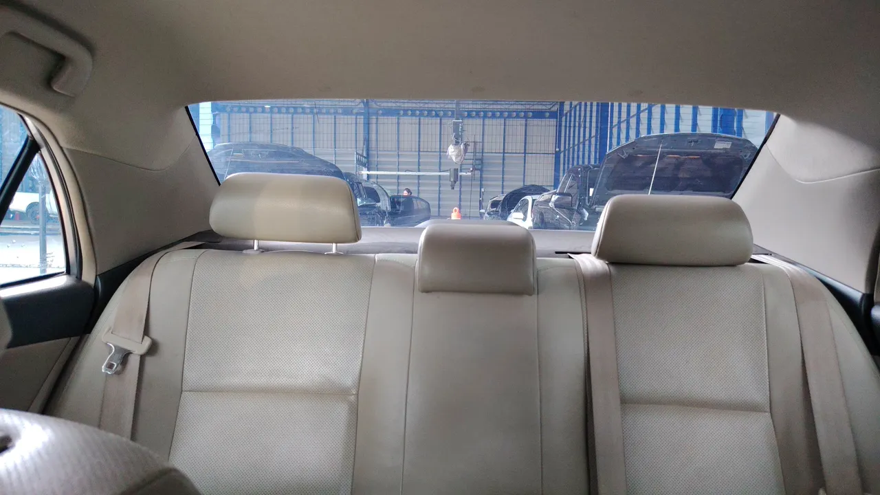 2013 Toyota Corolla Altis – Exterior