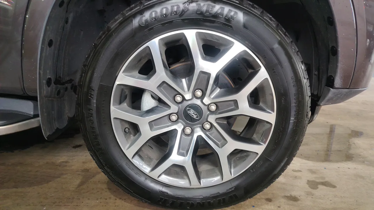 2023 Ford Everest – Exterior