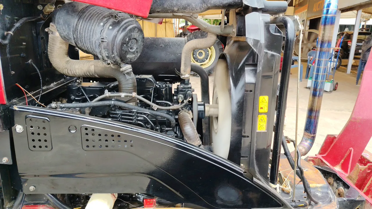 2019 Yanmar YM351A – Exterior