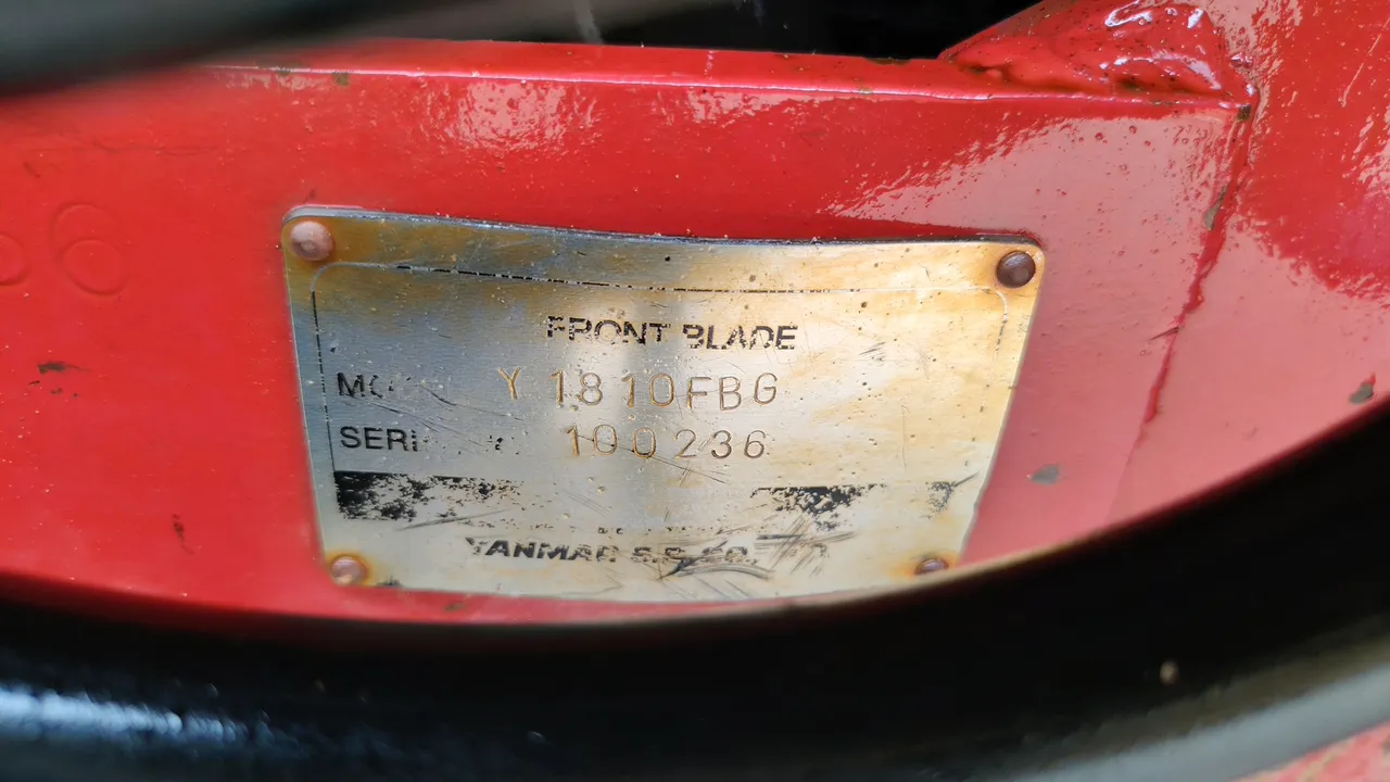2019 Yanmar YM351A – Exterior