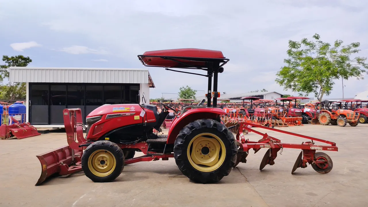 2021 Yanmar YM351A – Exterior