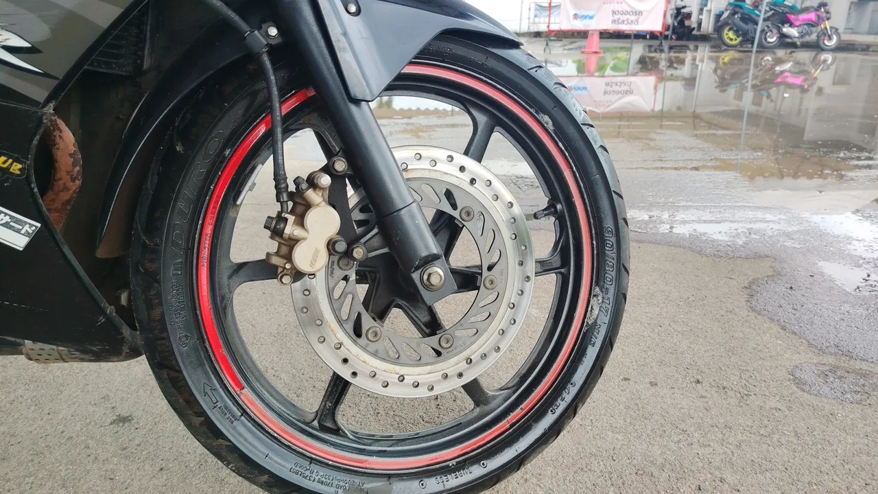 2009 Honda CBR150R – Exterior
