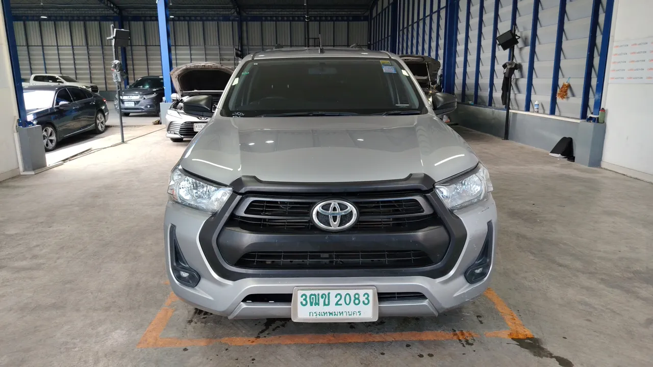 2020 Toyota Hilux Revo – Exterior