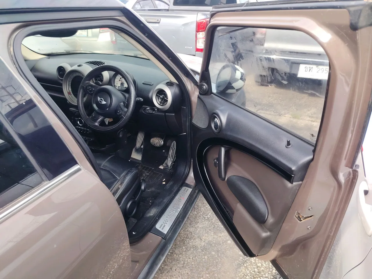 2011 Mini Countryman – Front